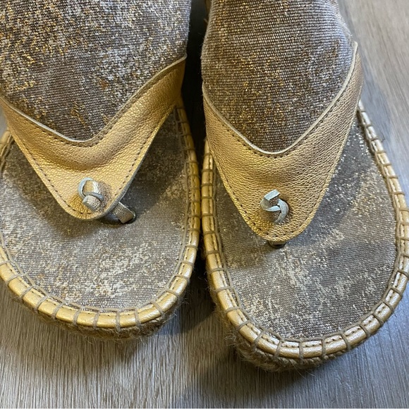 Andre Assous Wedge Espadrille Sandal - Picture 5 of 13